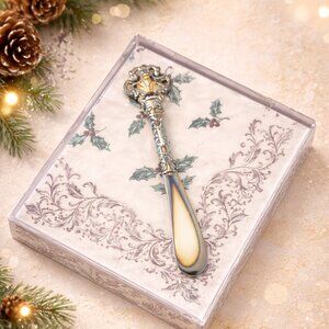 Vintage German Christmas Napkins w/ Decorative Spoon – New Sealed